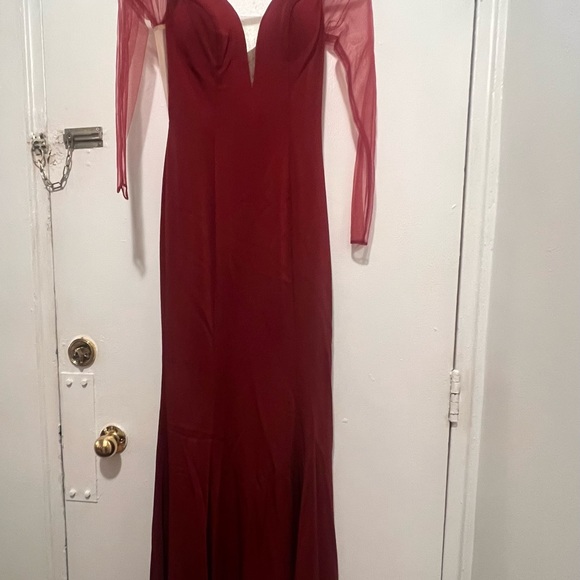 Silky Satin Maxi evening Dress in Burgundy Red - Picture 2 of 8